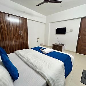 Zenith Homes - Boomerang Suites